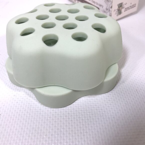 Silicone Stem Holder for Flowers - Picture 15 of 16